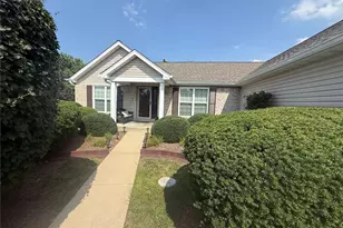 8 Autumn Grove Ct, O'Fallon, MO 63366 - Photo 1