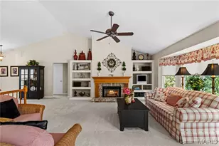 8 Autumn Grove Ct, O'Fallon, MO 63366 - Photo 9