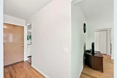 1550 Bristol Drive, Florissant, MO 63031 - Photo 5