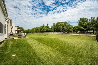 1048 Pierpoint Lane, Saint Charles, MO 63303 - Photo 65