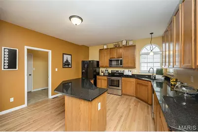 1048 Pierpoint Lane, Saint Charles, MO 63303 - Photo 23