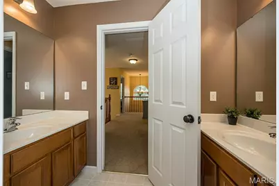 1048 Pierpoint Lane, Saint Charles, MO 63303 - Photo 47