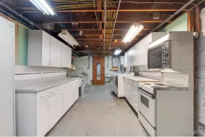 5619 Neosho Street, Saint Louis, MO 63109 - Photo 23