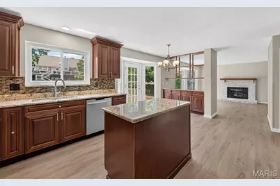 1525 Atlantic Crossing Drive, Fenton, MO 63026 - Photo 15