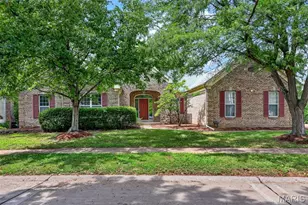 2223 Twin Estates Cir, Chesterfield, MO 63017 - Photo 43