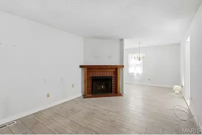 2344 Hidden Meadow Lane, Ballwin, MO 63021 - Photo 5