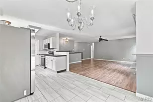 341 Falcon Hill Dr, O'Fallon, MO 63368 - Photo 5