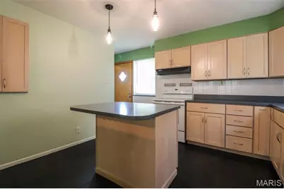 8932 Ione Lane, Affton, MO 63123 - Photo 5