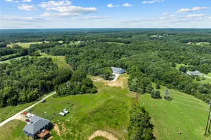 24120 Arlene Ln, Warrenton, MO 63383 - Photo 57