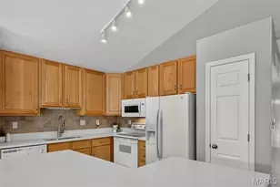 249 Kildare Ct, O'Fallon, MO 63366 - Photo 11