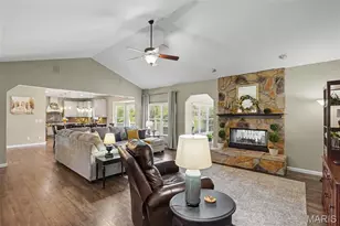 478 Oak Field Ct, Washington, MO 63090 - Photo 9