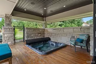 10 Sackston Woods Ln, Creve Coeur, MO 63141 - Photo 57