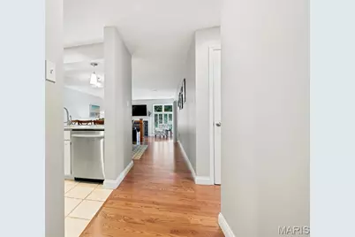 1610 Lake Knoll Drive #1N, Lake Saint Louis, MO 63367 - Photo 5
