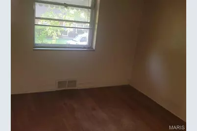 7125 Roland Boulevard, Northwoods, MO 63121 - Photo 5