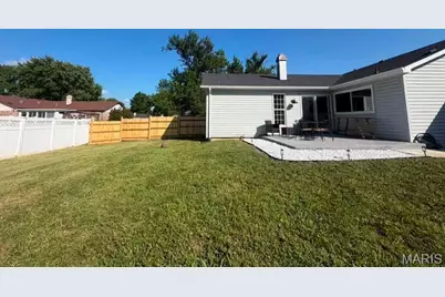 1514 Sycamore Glen Court, Florissant, MO 63031 - Photo 21