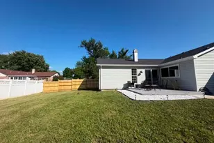 1514 Sycamore Glen Ct, Florissant, MO 63031 - Photo 21
