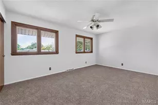 4626 Yorkchester Dr, Saint Louis, MO 63129 - Photo 11