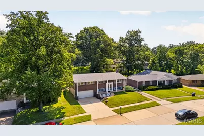4626 Yorkchester Drive, Saint Louis, MO 63129 - Photo 7