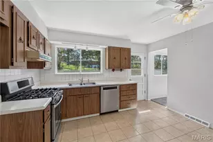 4626 Yorkchester Dr, Saint Louis, MO 63129 - Photo 23