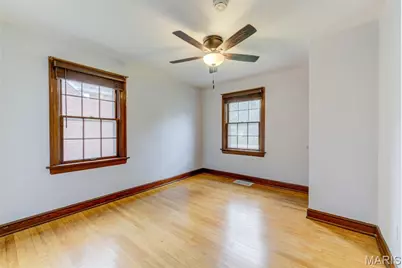 2307 Brown Road, Overland, MO 63114 - Photo 19