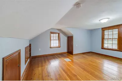 2307 Brown Road, Overland, MO 63114 - Photo 29