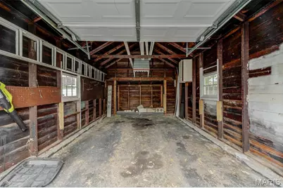 2307 Brown Road, Overland, MO 63114 - Photo 37