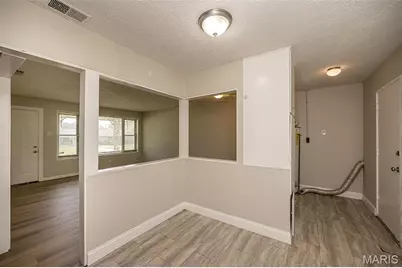 9813 Wendell Drive, Saint Louis, MO 63136 - Photo 9