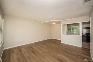 9813 Wendell Dr, Saint Louis, MO 63136 - Photo 5
