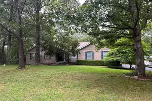 279 Fawn Ridge Ln, Hillsboro, MO 63050 - Photo 1