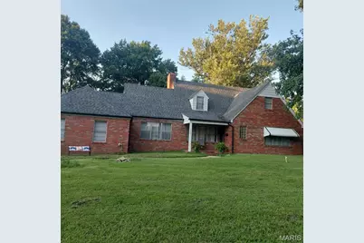 7355 Winchester Drive, Pasadena Hills, MO 63121 - Photo 1
