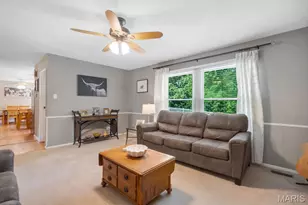 4616 Brookcastle Ct, Saint Louis, MO 63128 - Photo 11