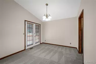 2912 Hameln Dr, Saint Charles, MO 63301 - Photo 7