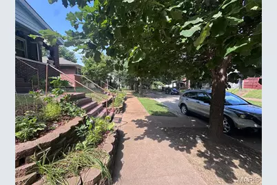 5045 S 37th Street, Saint Louis, MO 63116 - Photo 3