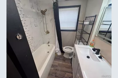 5045 S 37th Street, Saint Louis, MO 63116 - Photo 9
