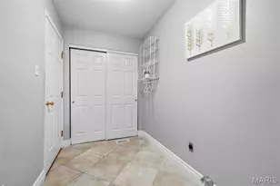 914 Oakmoor Dr, Fenton, MO 63026 - Photo 13
