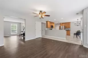 914 Oakmoor Dr, Fenton, MO 63026 - Photo 11