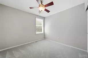 914 Oakmoor Dr, Fenton, MO 63026 - Photo 23