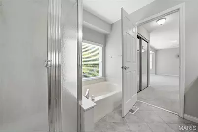 914 Oakmoor Drive, Fenton, MO 63026 - Photo 19