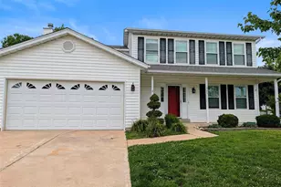 905 Lands End Cir, Saint Charles, MO 63304 - Photo 1