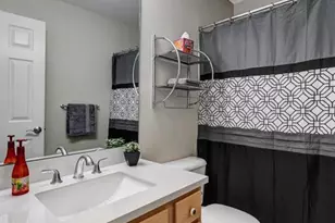 857 Heron Woods Dr, Ballwin, MO 63021 - Photo 51