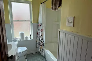 9101 Flores Dr, Saint Louis, MO 63123 - Photo 5