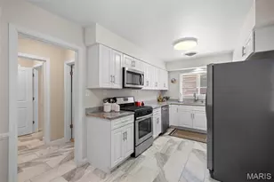 930 Blackberry Pl, Saint Louis, MO 63130 - Photo 17
