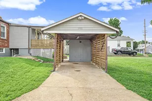 3700 Paule Ave, Saint Louis, MO 63125 - Photo 3