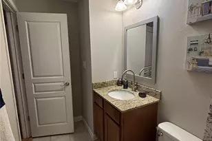 609 Clara Ave Ave, Saint Louis, MO 63112 - Photo 17