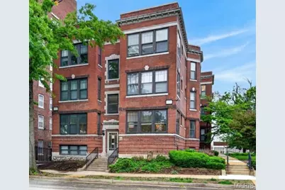 609 Clara Avenue Avenue #5, Saint Louis, MO 63112 - Photo 1