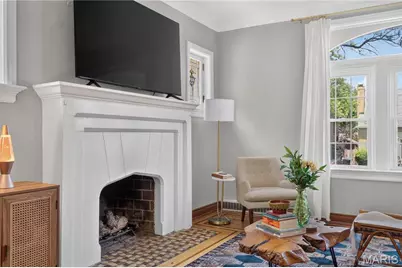 7344 Chamberlain Avenue, University City, MO 63130 - Photo 5