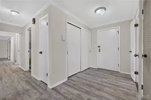10367 Oxford Hill Dr, Saint Louis, MO 63146 - Photo 3