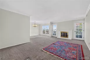 10367 Oxford Hill Dr, Saint Louis, MO 63146 - Photo 5