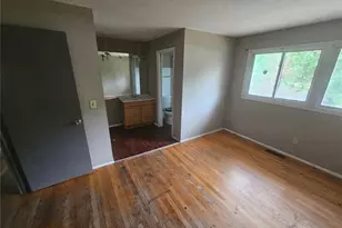 420 Waterford Dr, Florissant, MO 63033 - Photo 5