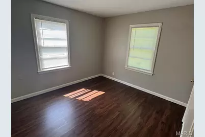 149 Becker Drive, Hazelwood, MO 63135 - Photo 5